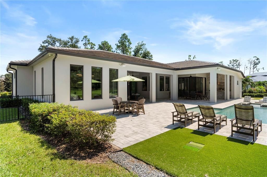 Active With Contract: $2,695,000 (4 beds, 5 baths, 4518 Square Feet)