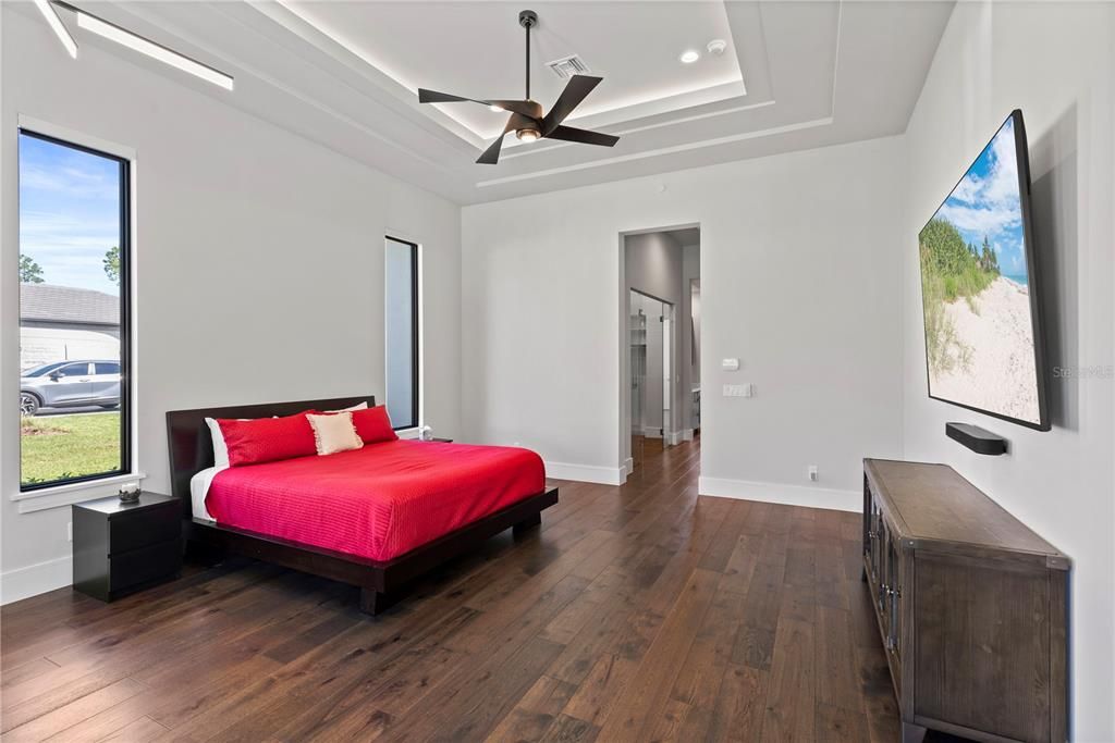 Active With Contract: $2,695,000 (4 beds, 5 baths, 4518 Square Feet)