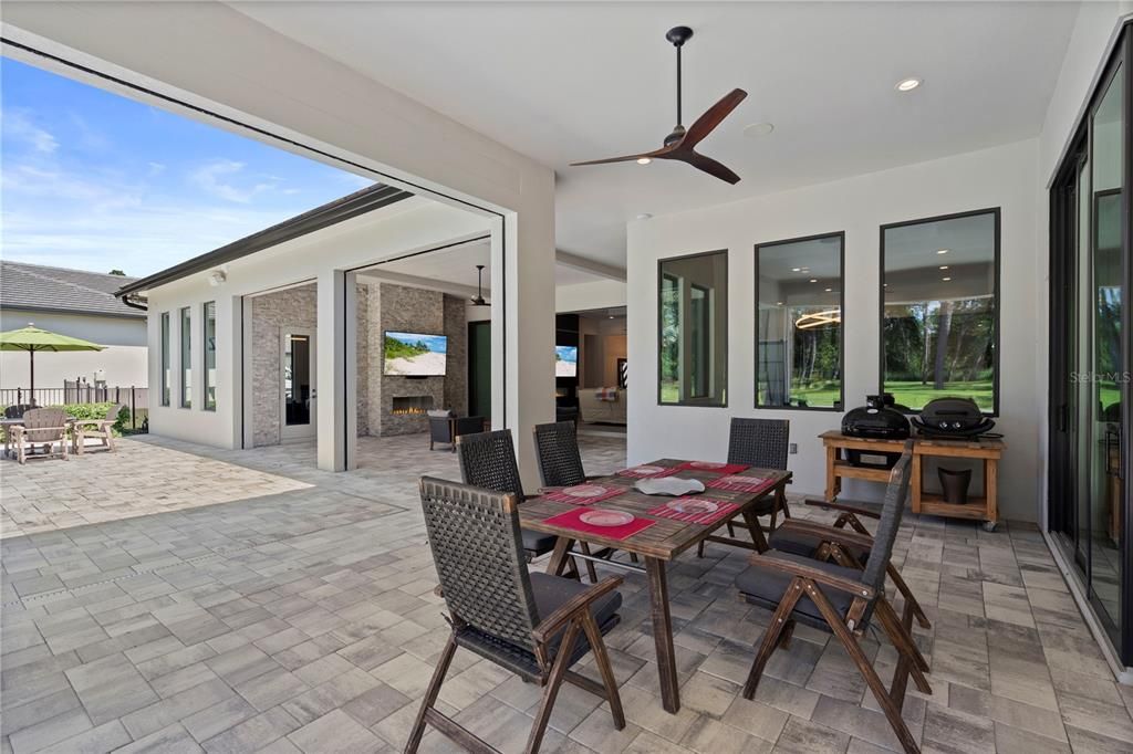 Active With Contract: $2,695,000 (4 beds, 5 baths, 4518 Square Feet)