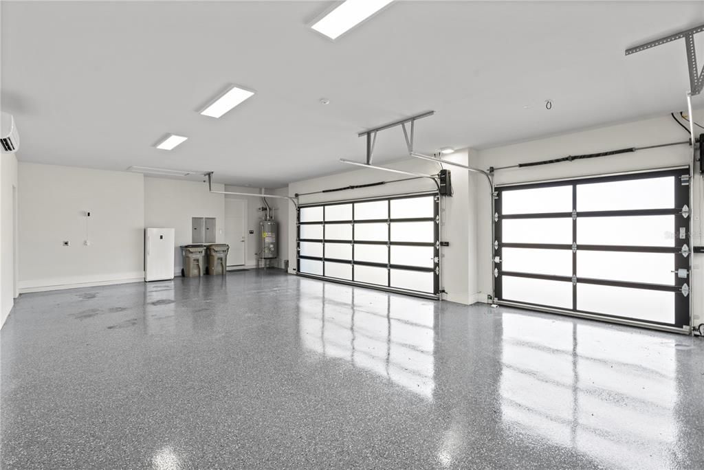 Active With Contract: $2,695,000 (4 beds, 5 baths, 4518 Square Feet)