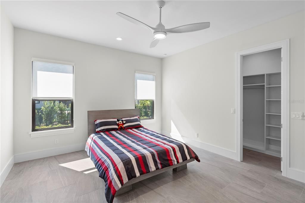 Active With Contract: $2,695,000 (4 beds, 5 baths, 4518 Square Feet)