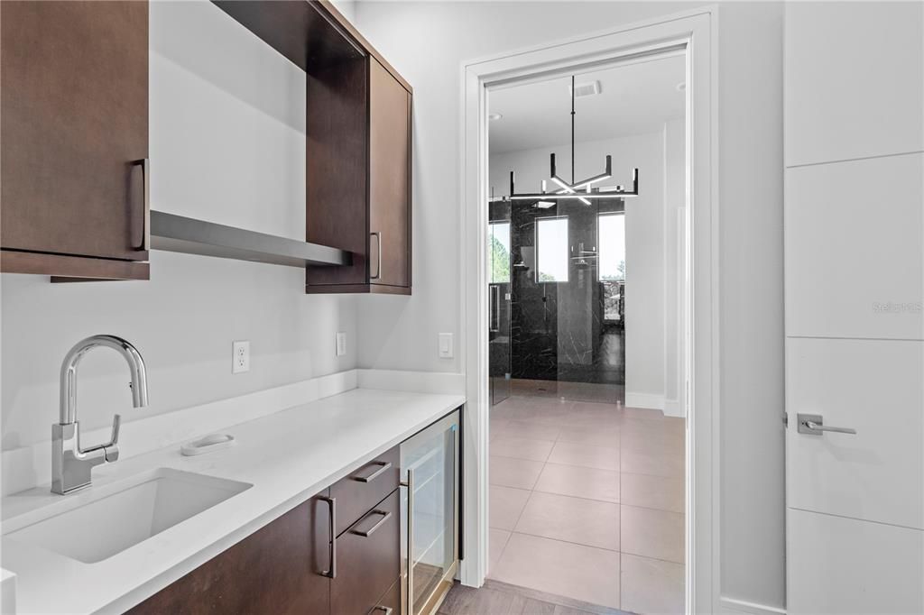 Active With Contract: $2,695,000 (4 beds, 5 baths, 4518 Square Feet)