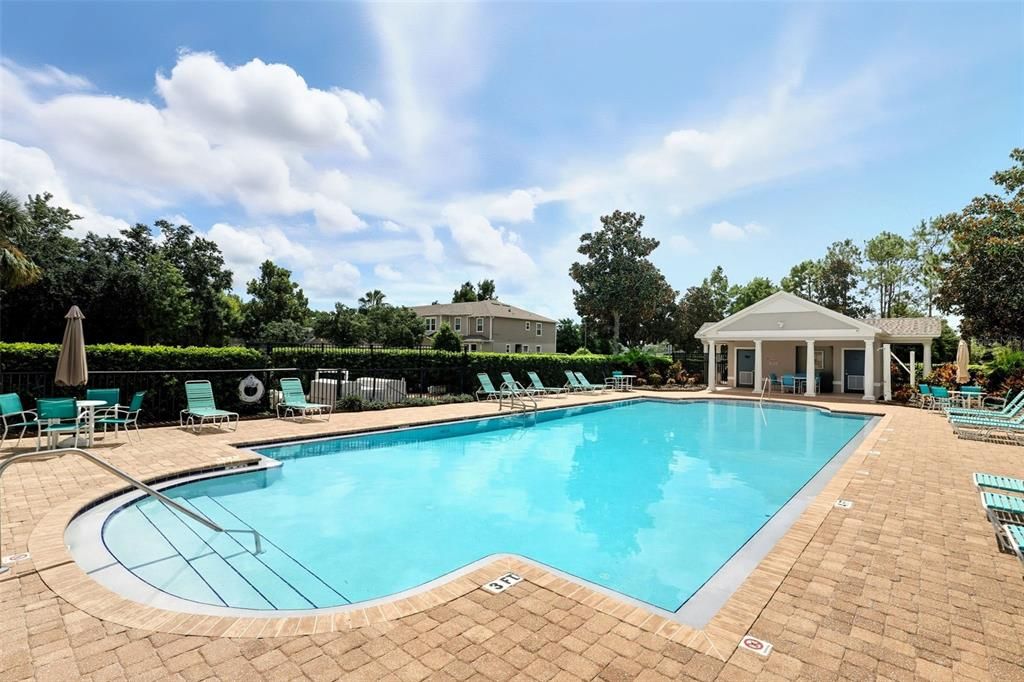 Под контрактом: $258,000 (3 спален, 2 ванн, 1496 Квадратных фут)