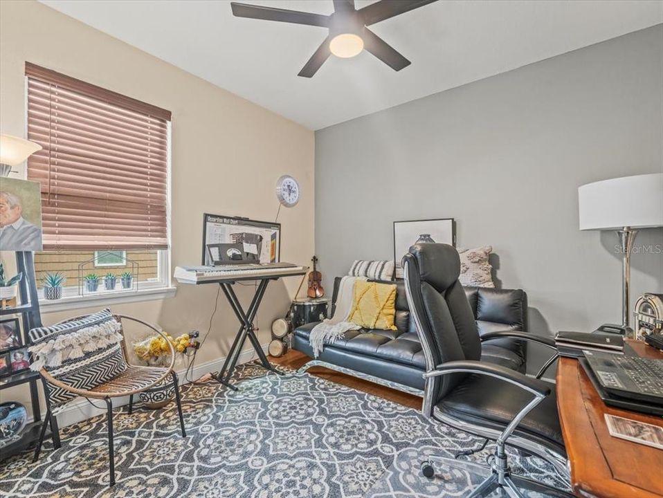 En Venta: $450,000 (3 camas, 2 baños, 1680 Pies cuadrados)