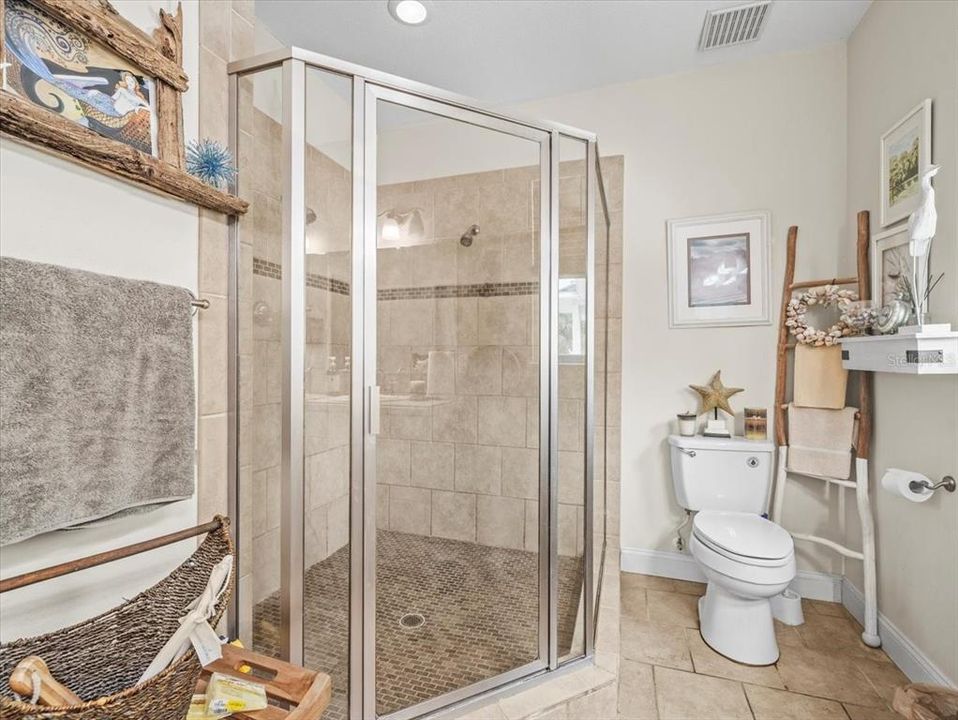 En Venta: $450,000 (3 camas, 2 baños, 1680 Pies cuadrados)