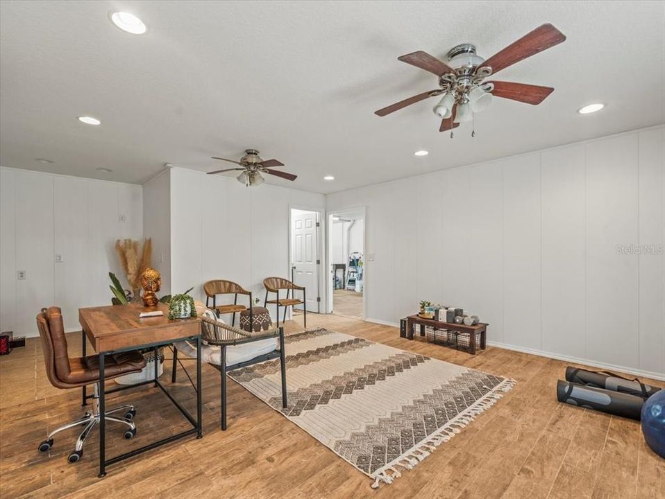 En Venta: $450,000 (3 camas, 2 baños, 1680 Pies cuadrados)