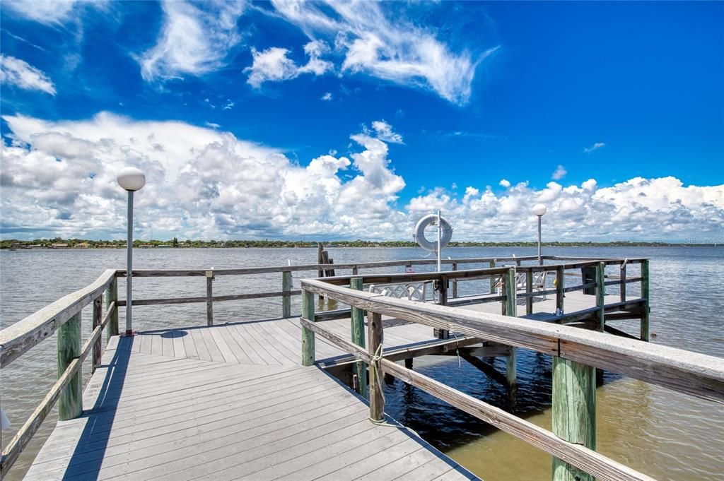 For Sale: $139,900 (1 beds, 1 baths, 822 Square Feet)