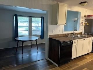 合同活跃: $264,000 (2 贝兹, 2 浴室, 1008 平方英尺)