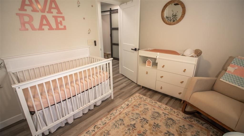 For Sale: $349,000 (3 beds, 2 baths, 1371 Square Feet)