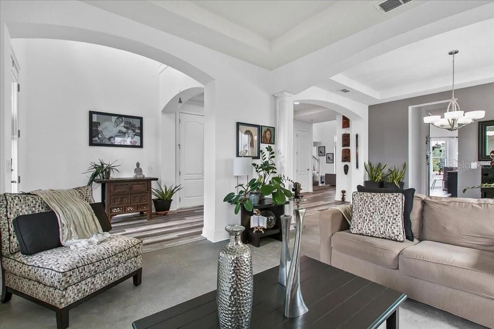 待售: $1,580,000 (4 贝兹, 3 浴室, 4037 平方英尺)