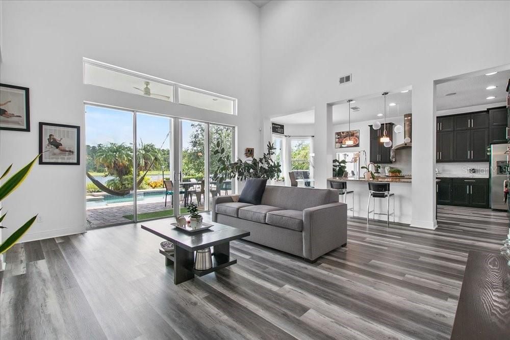 待售: $1,580,000 (4 贝兹, 3 浴室, 4037 平方英尺)