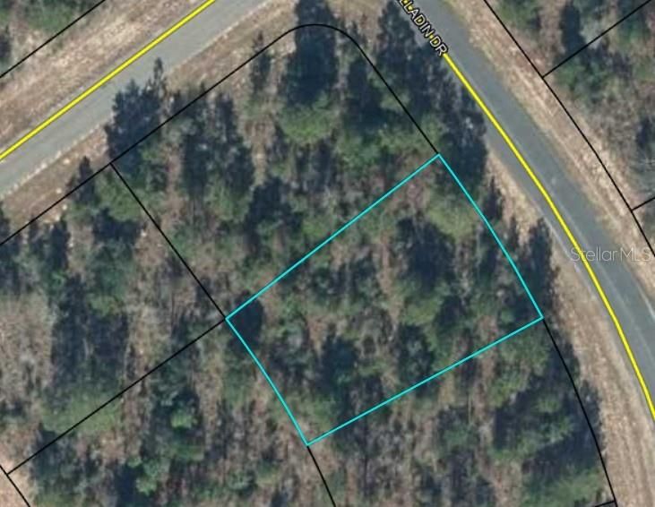 待售: $8,500 (0.23 acres)