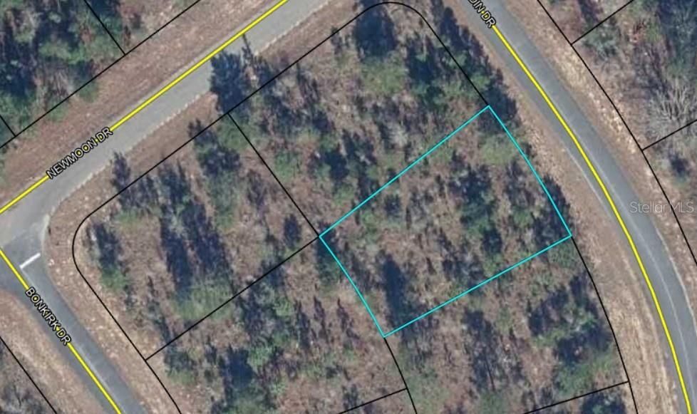 待售: $8,500 (0.23 acres)