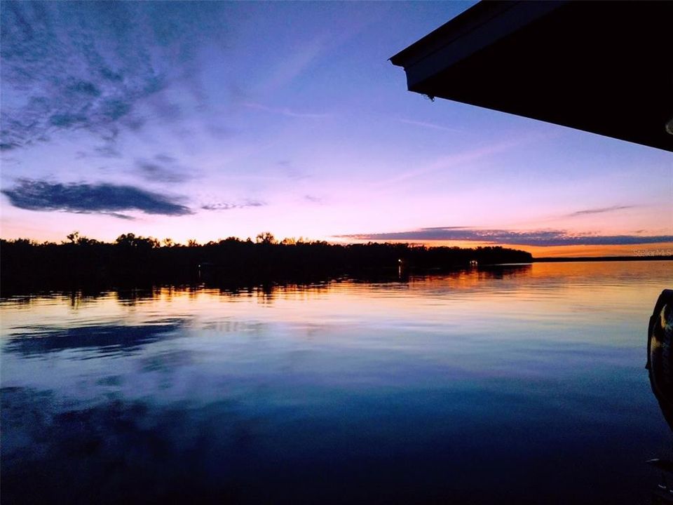 For Sale: $659,000 (3 beds, 2 baths, 1362 Square Feet)