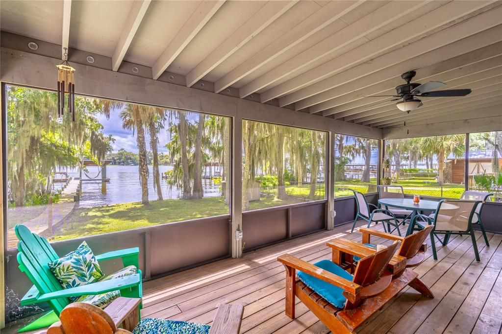 For Sale: $659,000 (3 beds, 2 baths, 1362 Square Feet)