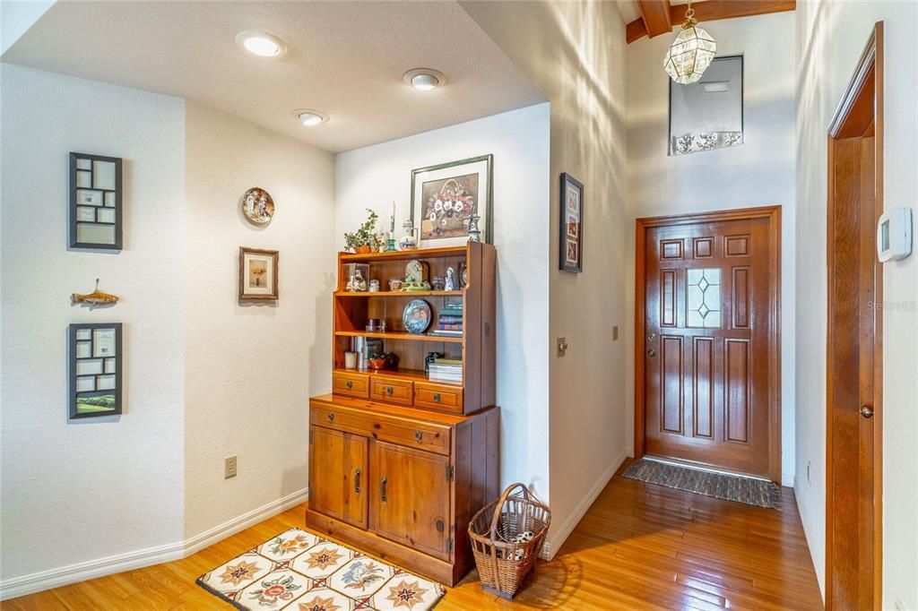 For Sale: $659,000 (3 beds, 2 baths, 1362 Square Feet)