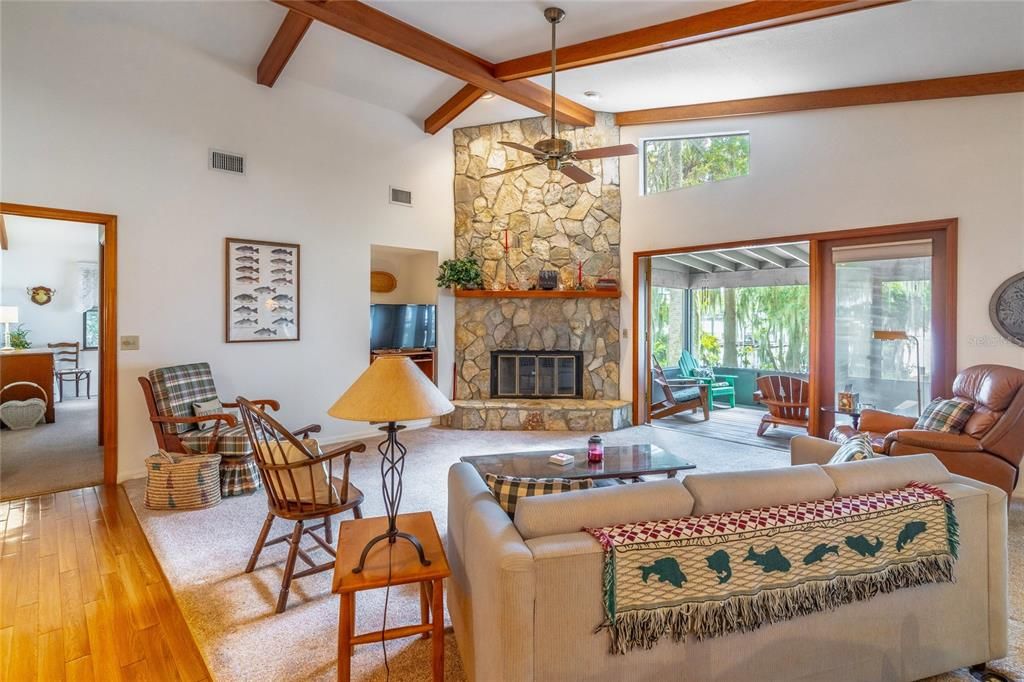 For Sale: $659,000 (3 beds, 2 baths, 1362 Square Feet)