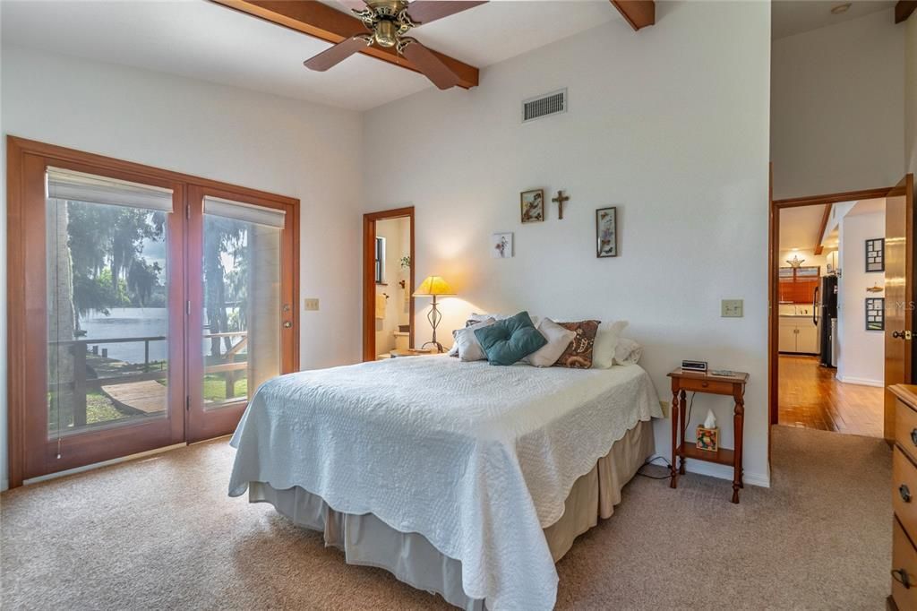 For Sale: $659,000 (3 beds, 2 baths, 1362 Square Feet)