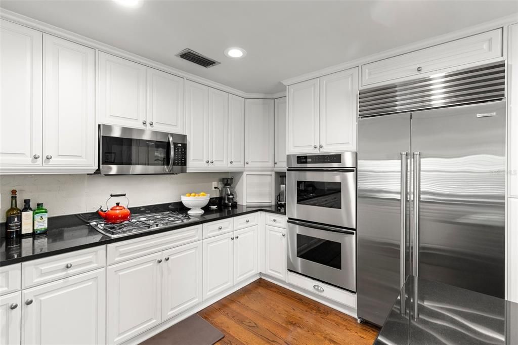 For Rent: $12,000 (4 beds, 5 baths, 3540 Square Feet)