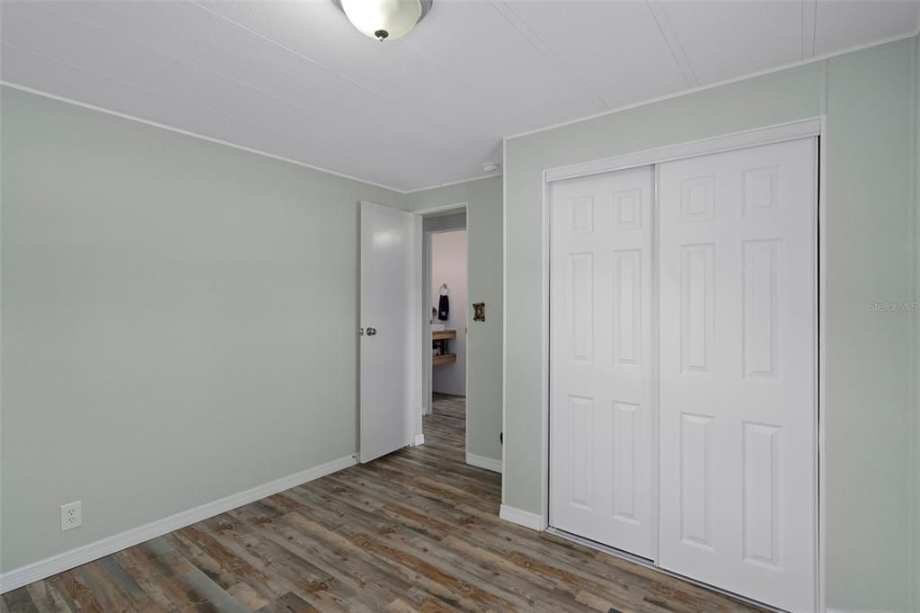 На продажу: $179,000 (3 спален, 2 ванн, 960 Квадратных фут)