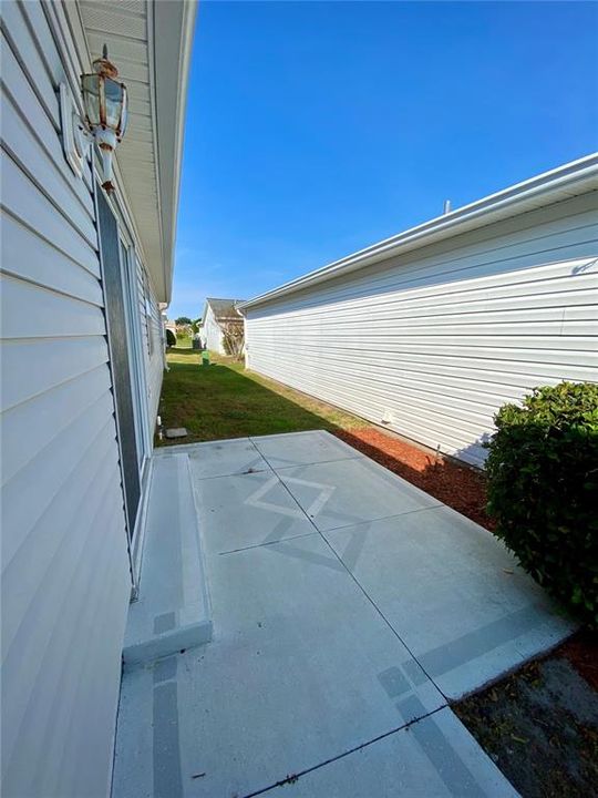 For Sale: $235,000 (2 beds, 2 baths, 1156 Square Feet)