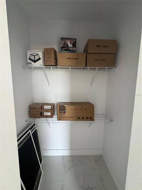 For Sale: $343,000 (3 beds, 2 baths, 1210 Square Feet)