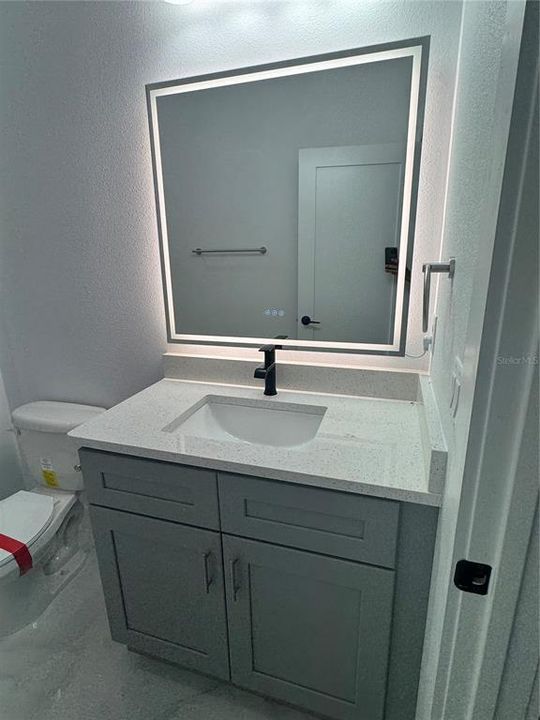 For Sale: $343,000 (3 beds, 2 baths, 1210 Square Feet)