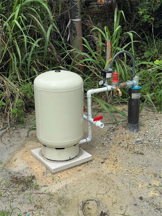 For Sale: $343,000 (3 beds, 2 baths, 1210 Square Feet)