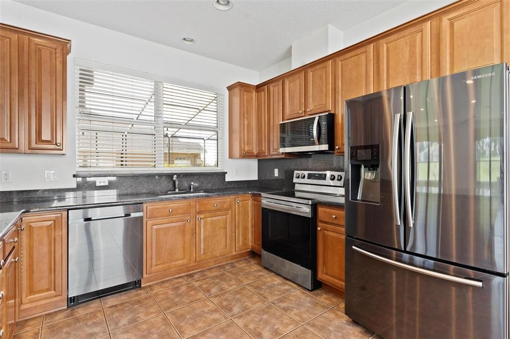 待售: $449,000 (4 贝兹, 4 浴室, 2997 平方英尺)