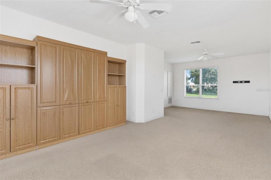 待售: $449,000 (4 贝兹, 4 浴室, 2997 平方英尺)