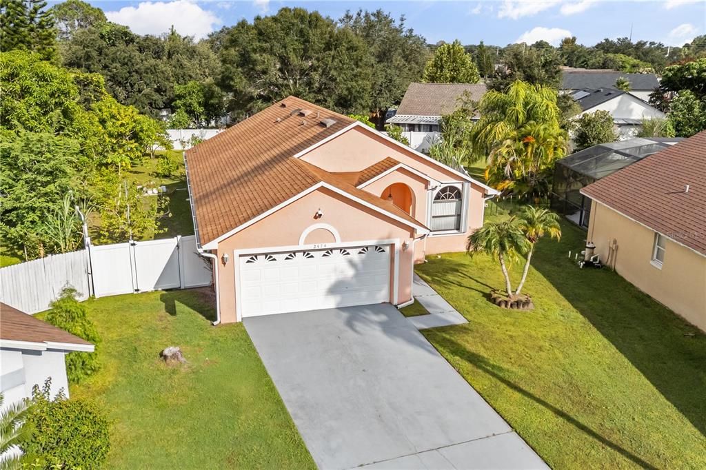 合同活跃: $2,200 (3 贝兹, 2 浴室, 1272 平方英尺)