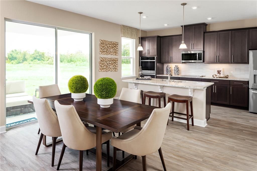 Active With Contract: $507,015 (4 beds, 3 baths, 3184 Square Feet)