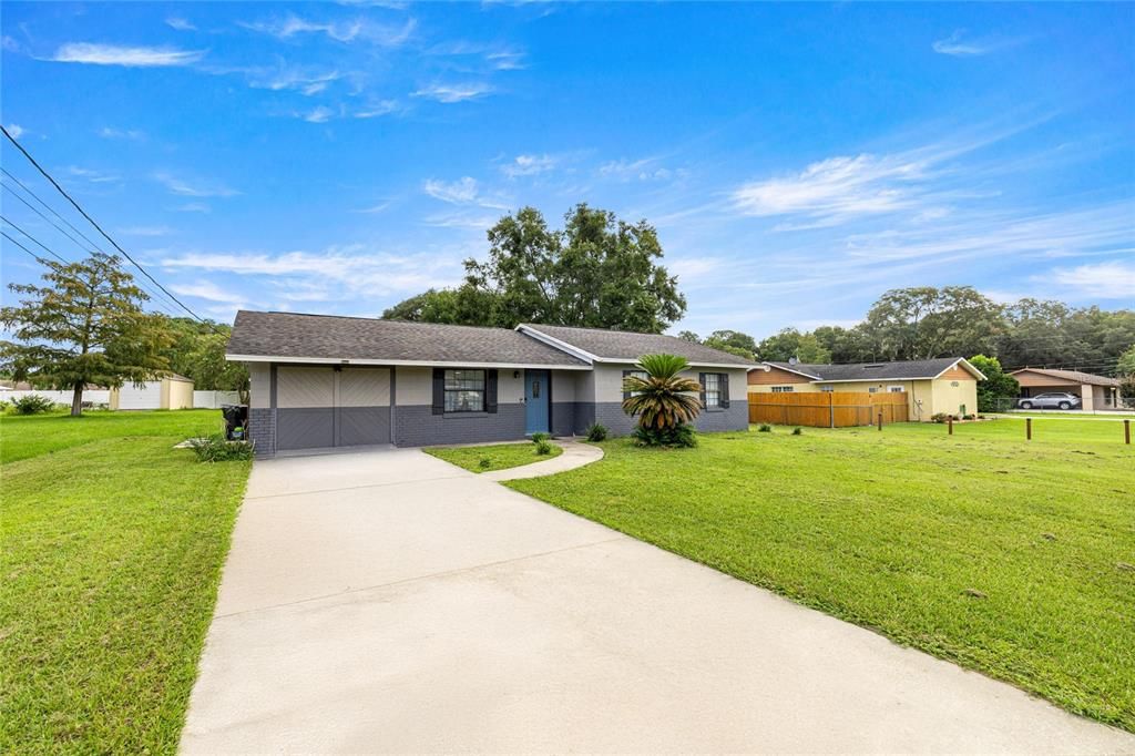 Active With Contract: $229,900 (4 beds, 2 baths, 1474 Square Feet)