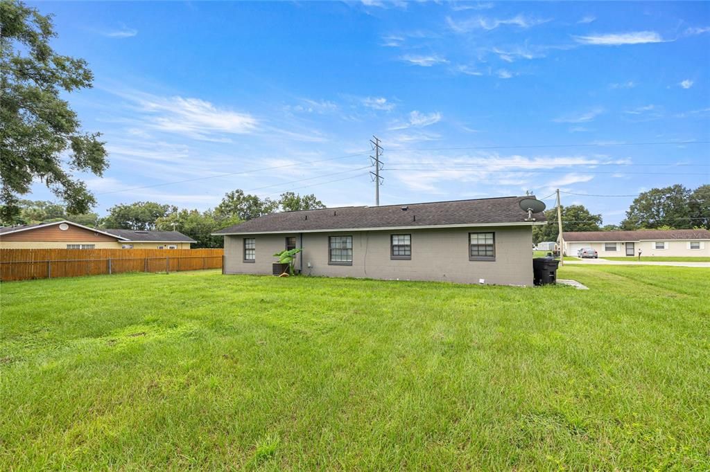 Active With Contract: $229,900 (4 beds, 2 baths, 1474 Square Feet)