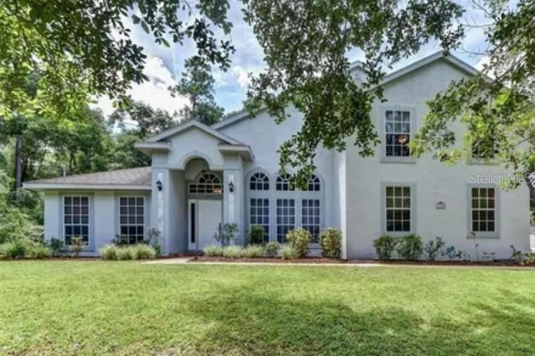 Недавно продано: $449,000 (4 спален, 3 ванн, 2803 Квадратных фут)