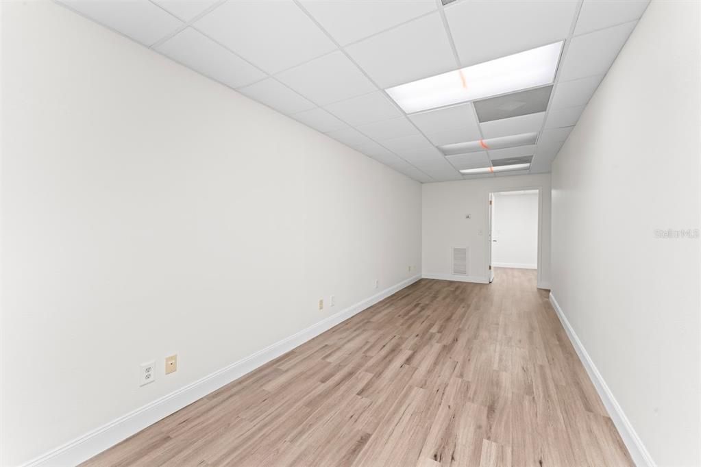 На продажу: $26,400 (0 спален, 0 ванн, 1200 Квадратных фут)