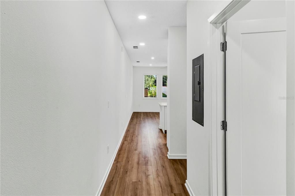 En Renta: $3,000 (3 camas, 3 baños, 1307 Pies cuadrados)