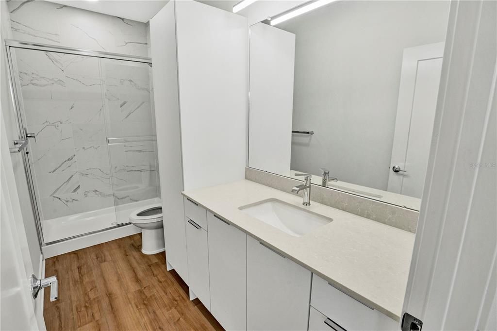 En Renta: $3,000 (3 camas, 3 baños, 1307 Pies cuadrados)