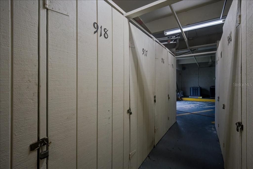 На продажу: $394,000 (2 спален, 2 ванн, 1399 Квадратных фут)