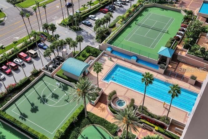 На продажу: $3,175,000 (3 спален, 4 ванн, 3430 Квадратных фут)