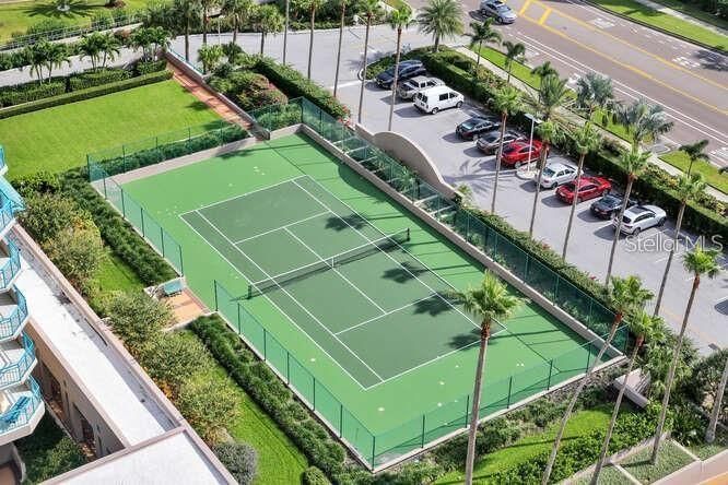 На продажу: $3,175,000 (3 спален, 4 ванн, 3430 Квадратных фут)