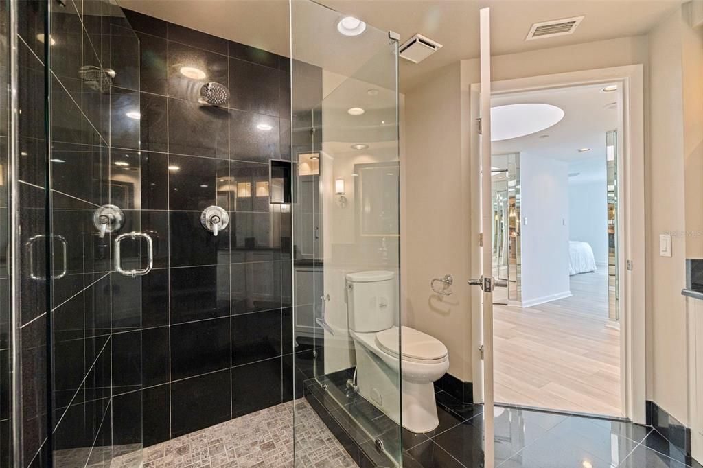 На продажу: $3,175,000 (3 спален, 4 ванн, 3430 Квадратных фут)