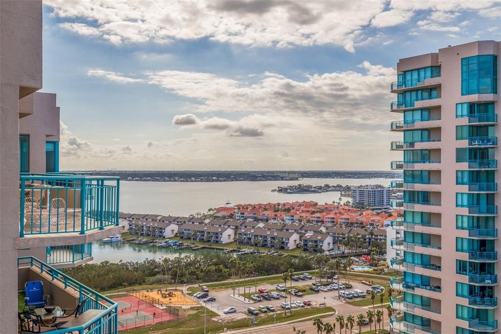 На продажу: $3,175,000 (3 спален, 4 ванн, 3430 Квадратных фут)