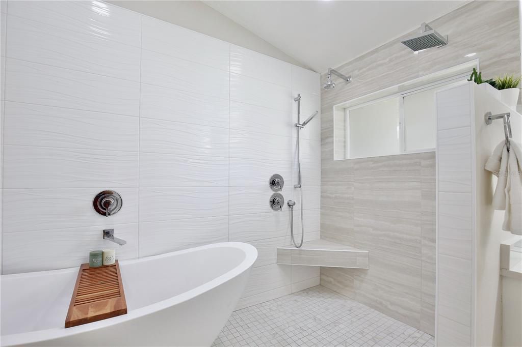 Под контрактом: $595,000 (4 спален, 3 ванн, 2638 Квадратных фут)