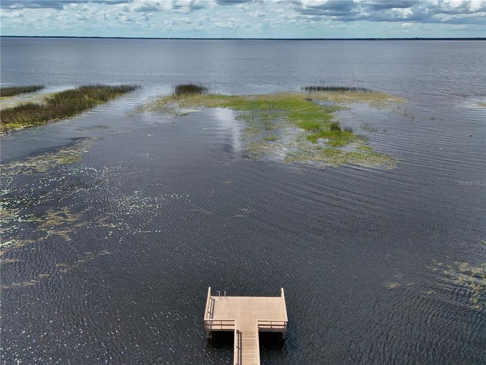 Под контрактом: $595,000 (4 спален, 3 ванн, 2638 Квадратных фут)