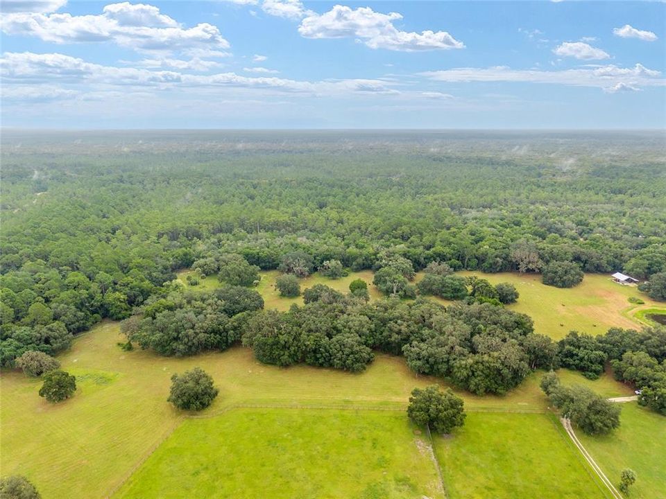 合同活跃: $311,400 (15.57 acres)