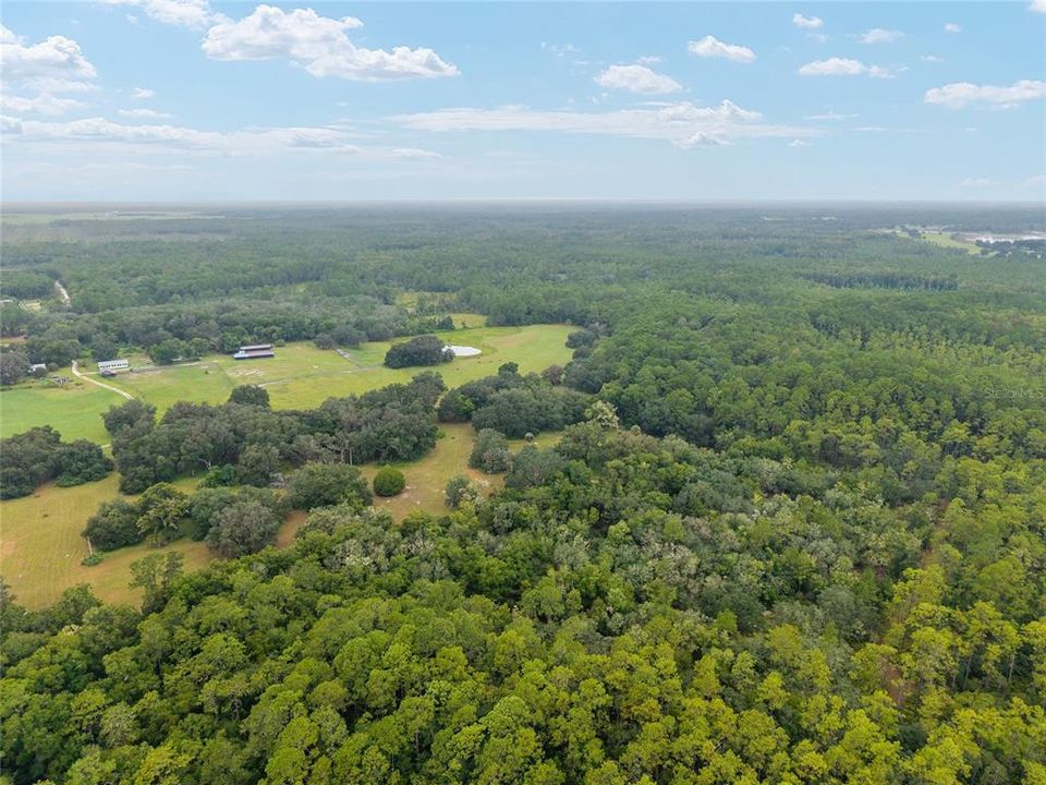 合同活跃: $311,400 (15.57 acres)