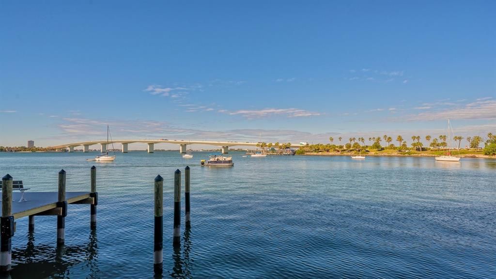 В аренду: $4,500 (2 спален, 2 ванн, 1770 Квадратных фут)