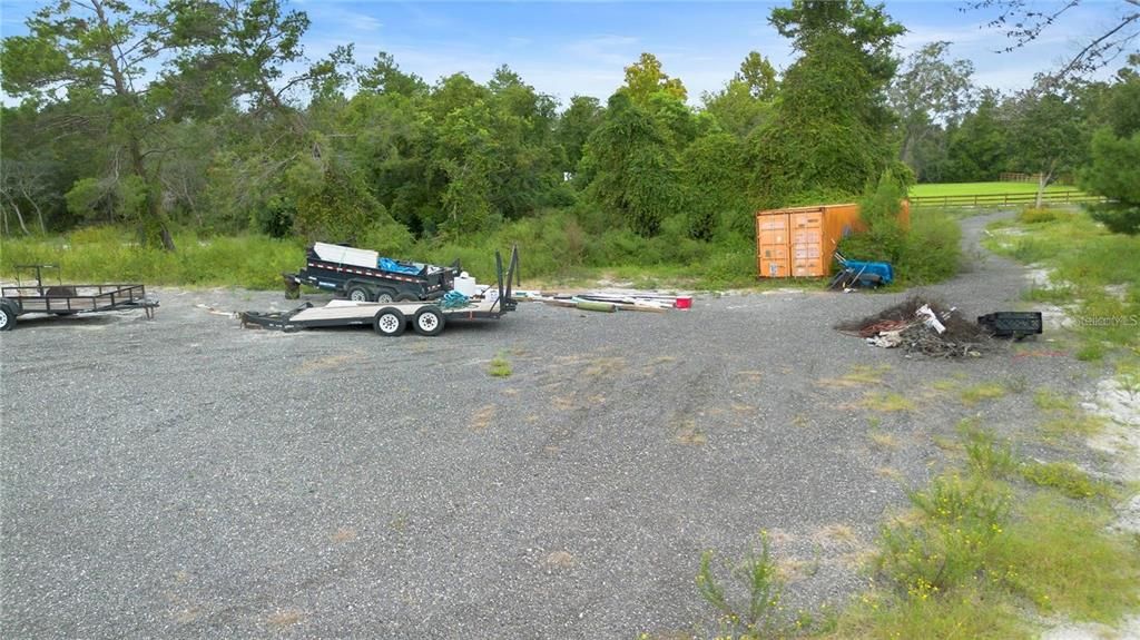 En Venta: $169,000 (2.50 acres)