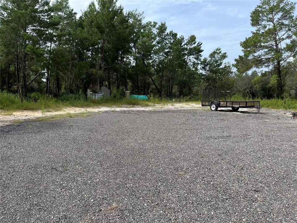 En Venta: $169,000 (2.50 acres)